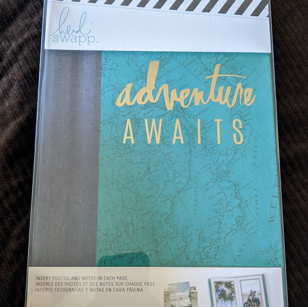 Heidi Swapp Travel Theme Photo Book